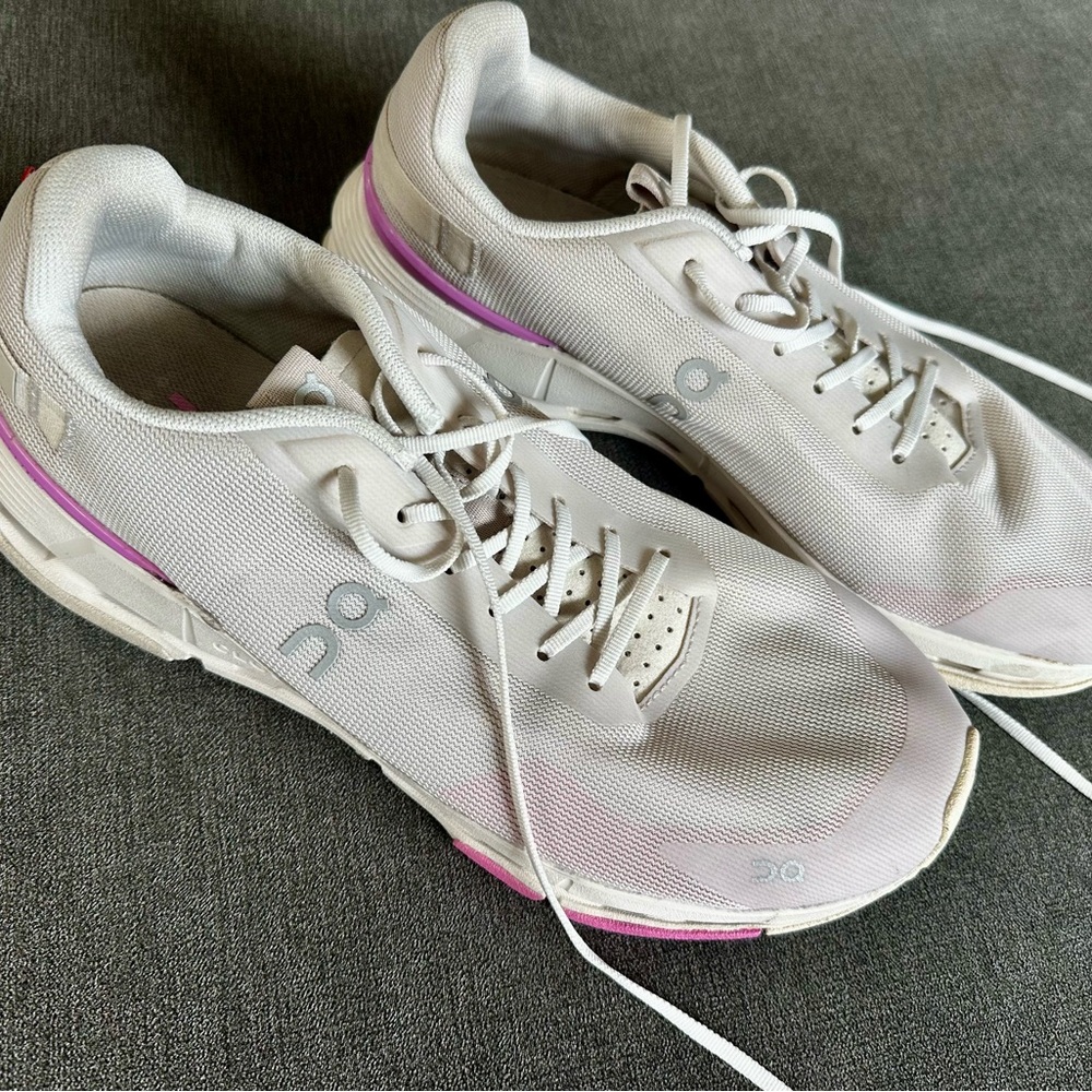 On Running Women's Cream and Pink Sneakers